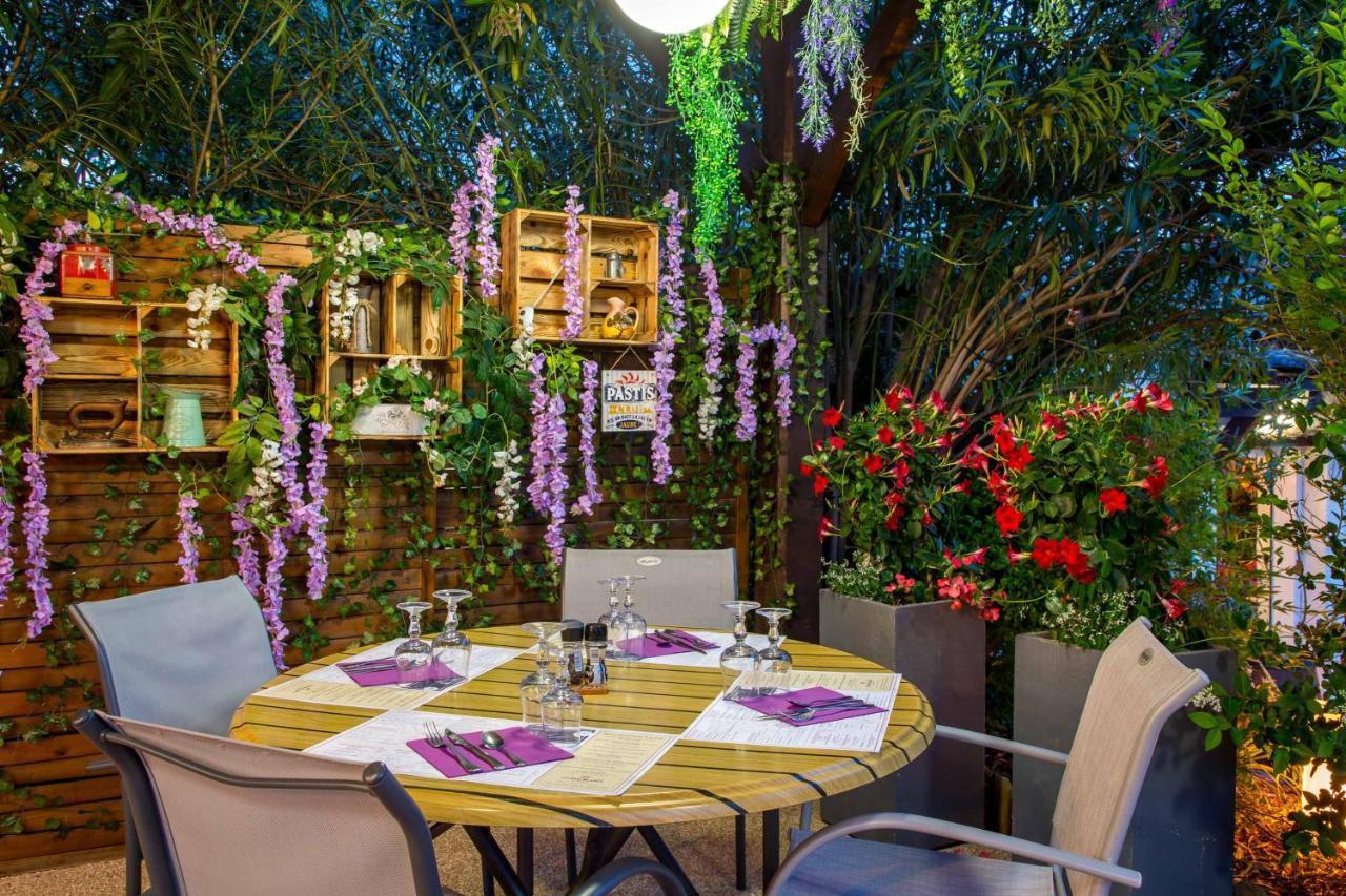 Les Pins Blancs En Provence Hotel Le Muy Bagian luar foto